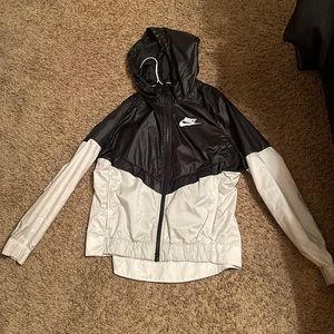 Nike windbreaker
